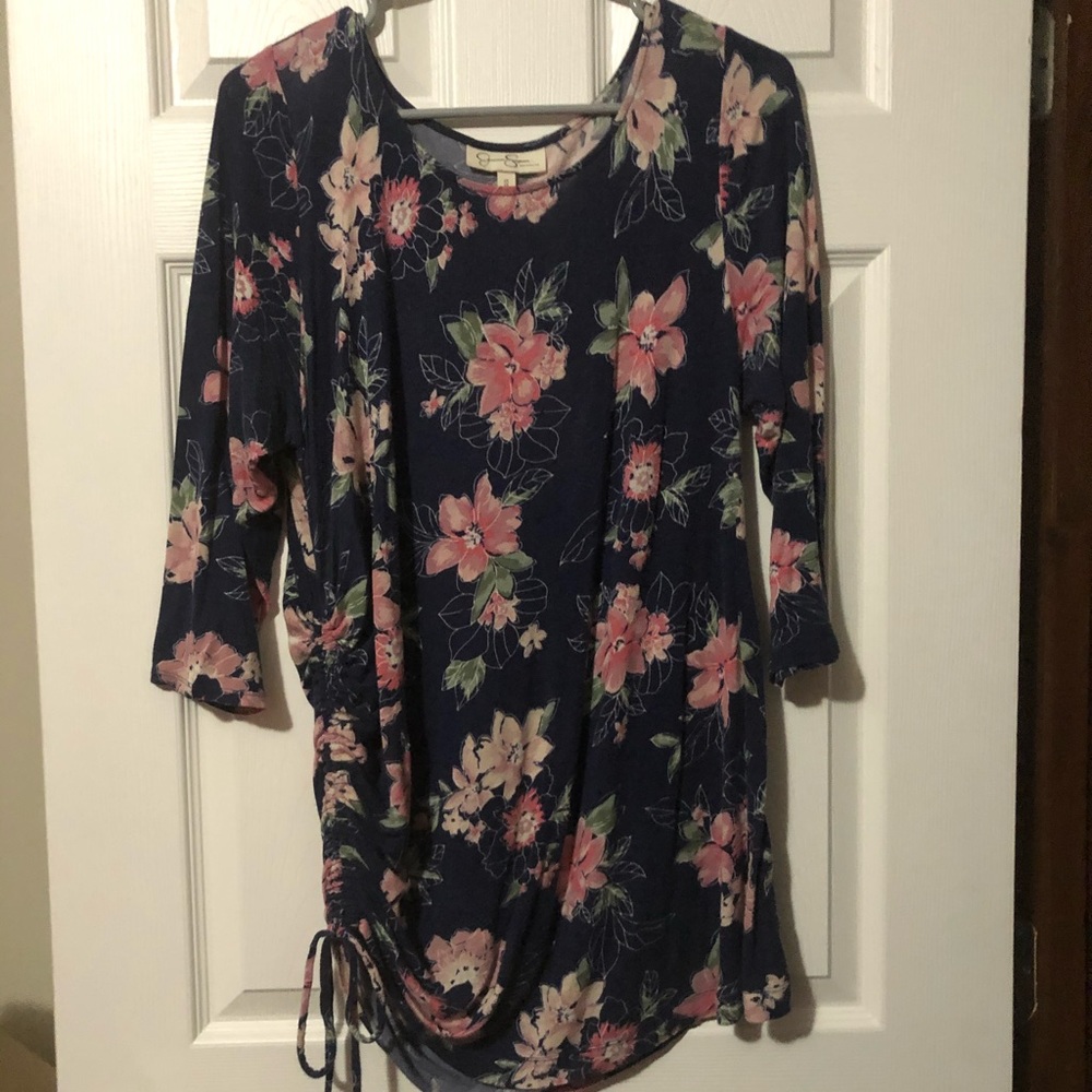 Plus Size Floral Maternity Shirt